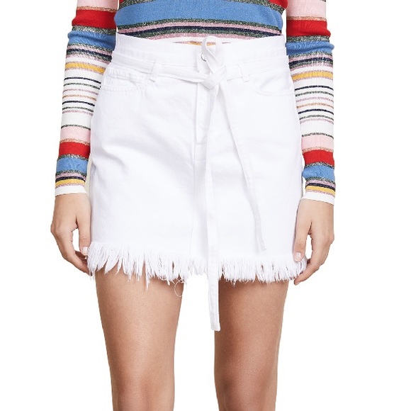 Frame Le High Mini Belted Skirt with Raw Edge - Picture 4 of 4